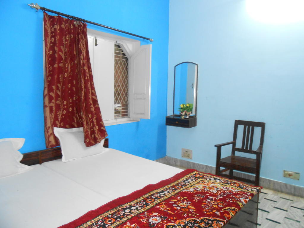 Elvis Guest House Varanasi Rum bild